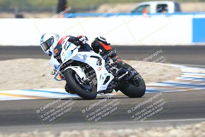 media/Sep-20-2025-TrackDaz (Sat) [[27f0cde673]]/A Group/12pm (Turn 1)/